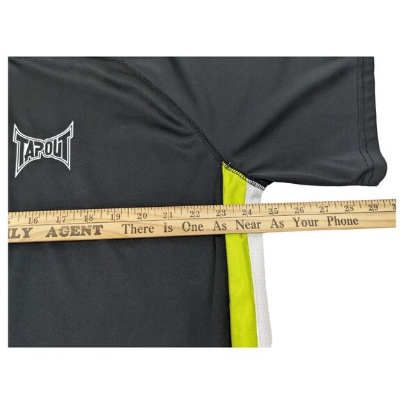 Y2K TapOut UFC MMA Gym Tee Vintage Fightwear Performance - Picture 8 of 10